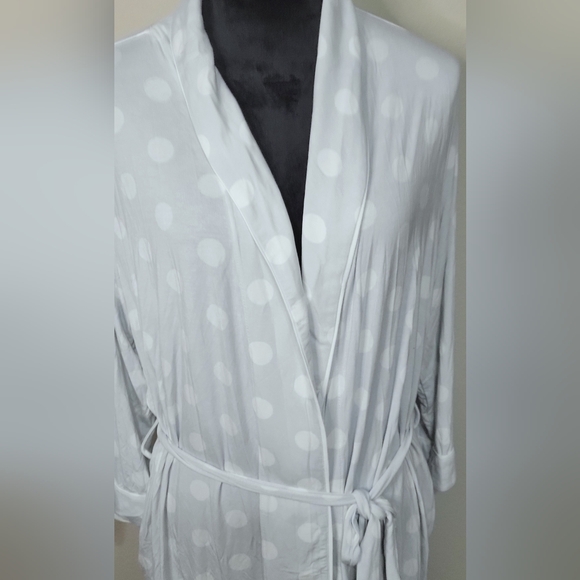 NWT Jillian Harris X Riot Theory Limited Edition Robe Size XS - Picture 4 of 7
